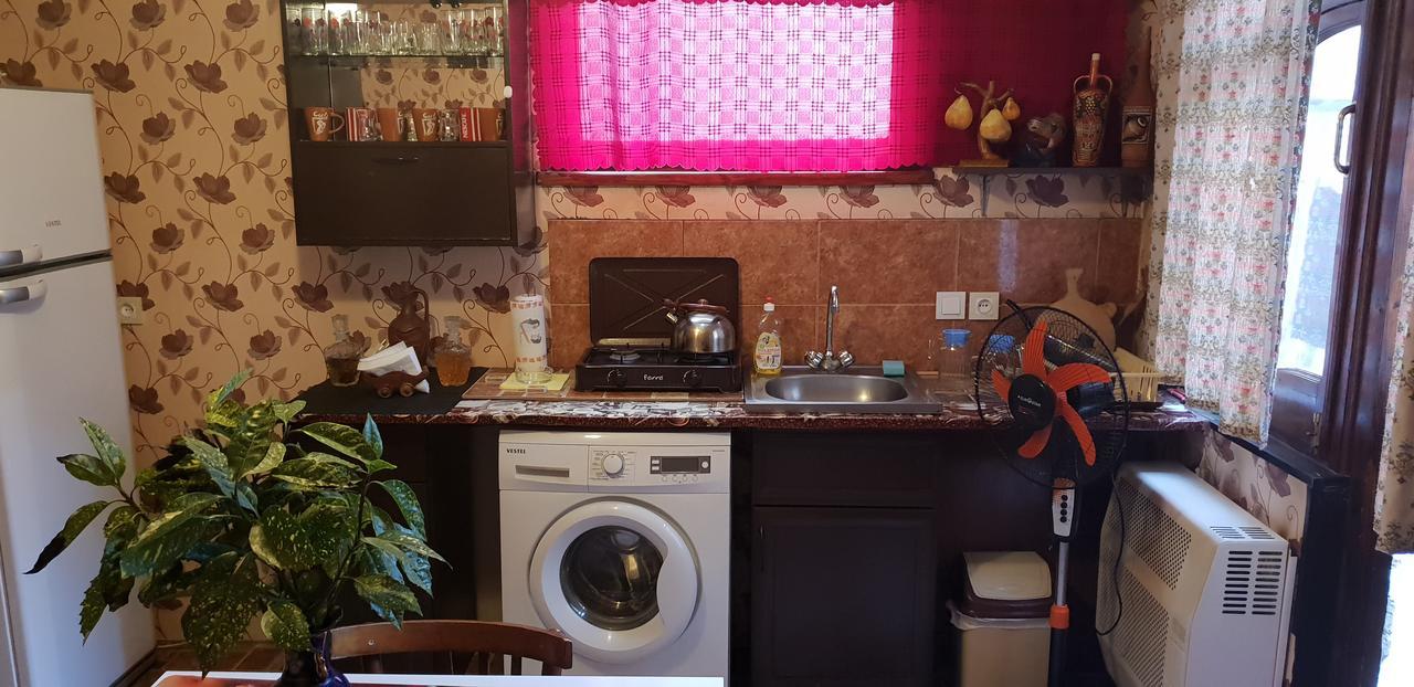 2 Santeli Turn Guest House Tbilissi Extérieur photo